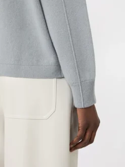 Boxy-fit wool and cashmere sweater - LIGHT BLUE