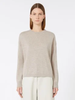 Boxy-fit wool and cashmere sweater - BEIGE