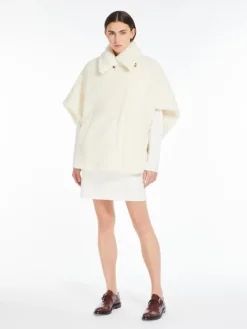 Cape in alpaca and wool Teddy fabric - OPTICAL WHITE