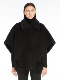 Cape in alpaca and wool Teddy fabric - BLACK