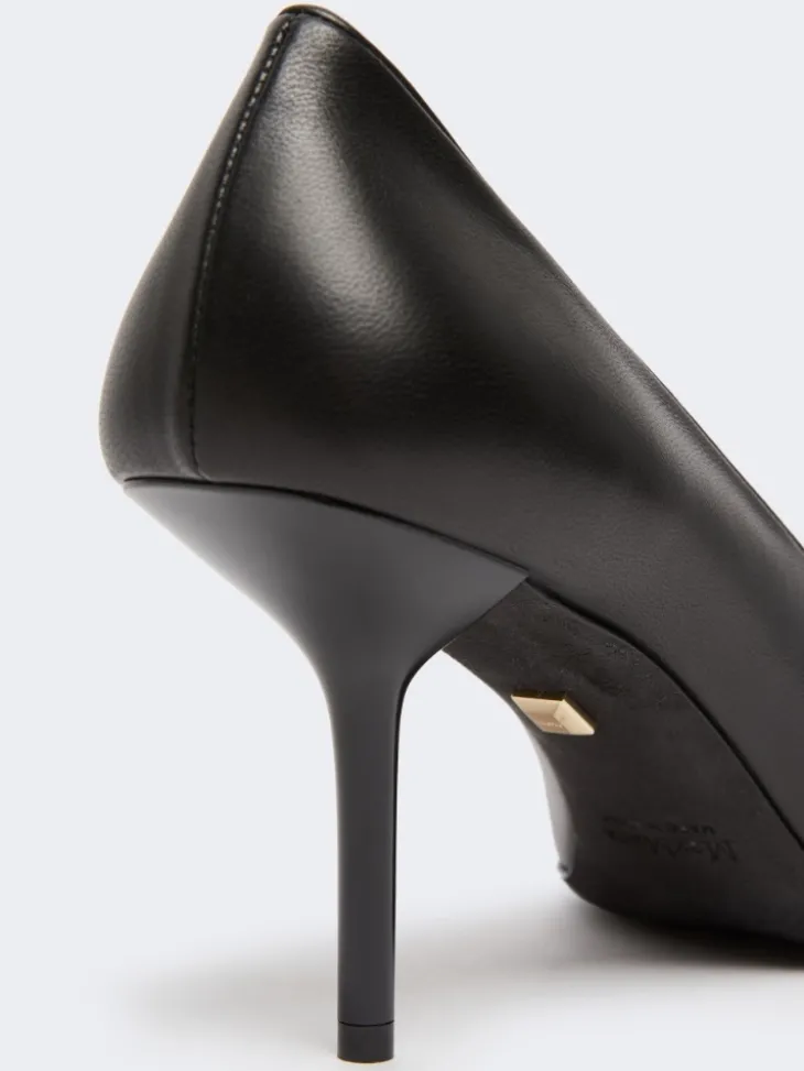 Court shoes in soft nappa leather - BLACK