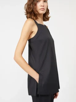 Flowing stretch poplin top - BLACK