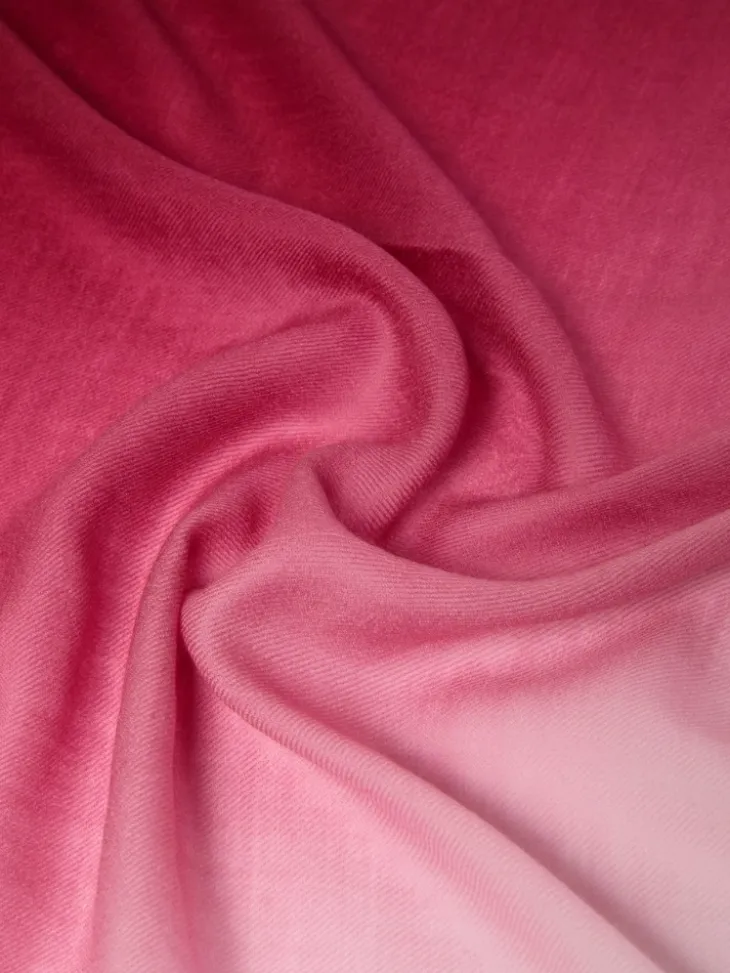 Gradient wool shawl - BORDEAUX