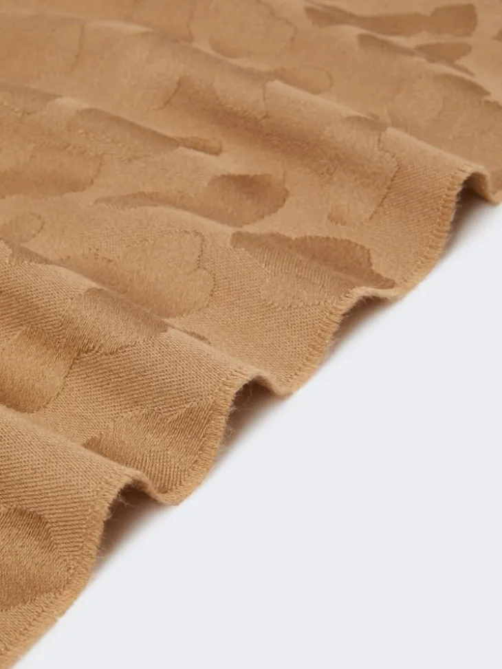 Jacquard wool stole - BEIGE