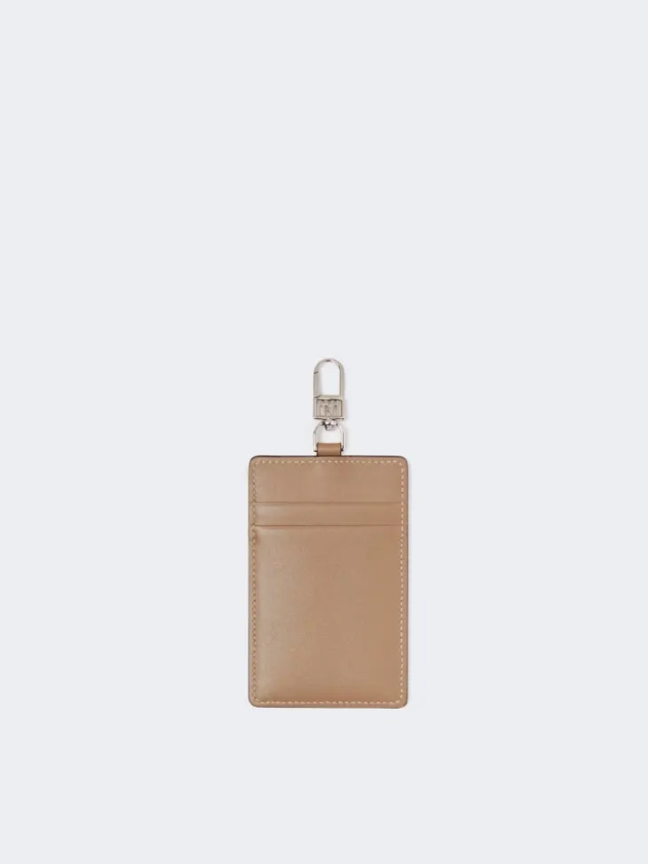 Leather badge holder - MUD