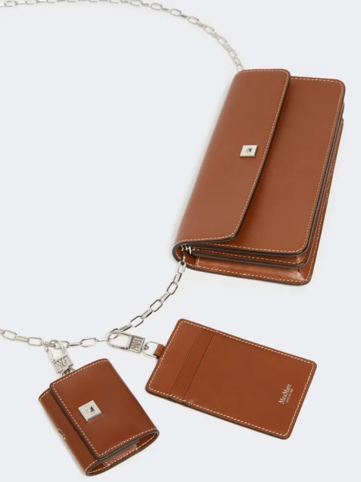 Leather phone pouch - AMBER BROWN