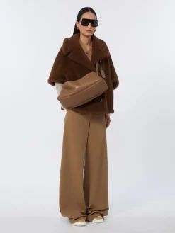 Medium leather shoulder bag - BROWN