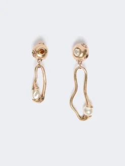 Metal earrings with pendant and beads - GOLD