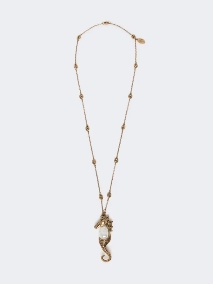 Metallic necklace with pin pendant - GOLD