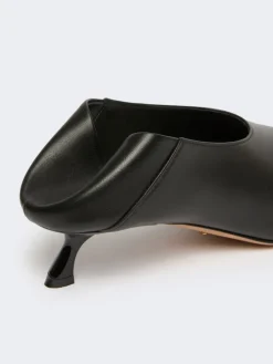 Nappa leather pumps with foldable back - BLACK