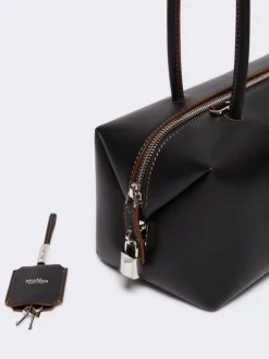 Natural leather bowler bag - BLACK