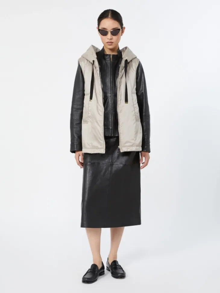 Padded water-repellent hooded gilet - BEIGE
