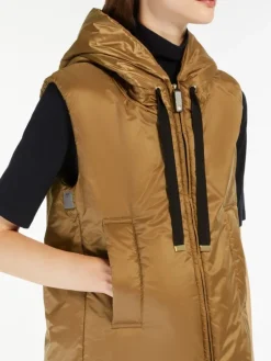 Padded water-repellent hooded gilet - CARAMEL