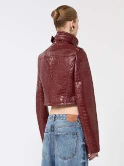 Patent leather cropped jacket with alligator print - DARK RED