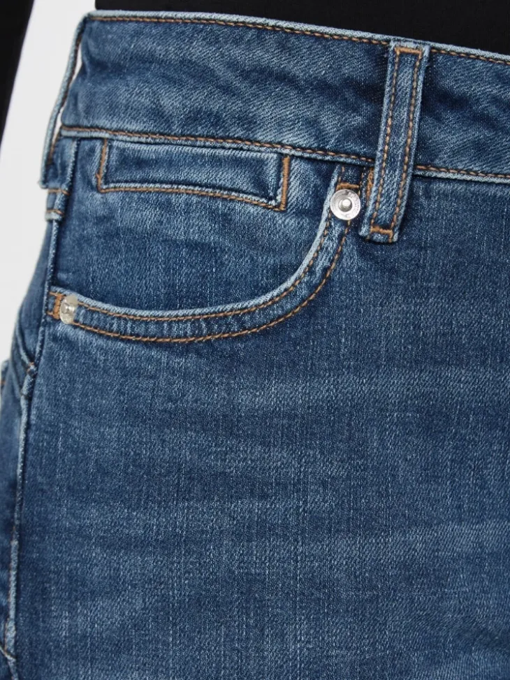 Perfect-fit low-rise mini flare trousers - ULTRAMARINE
