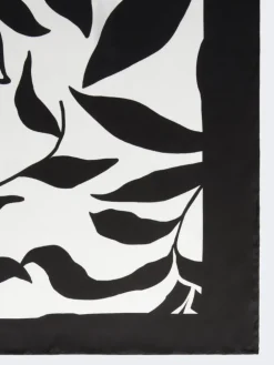 Printed silk foulard - BLACK