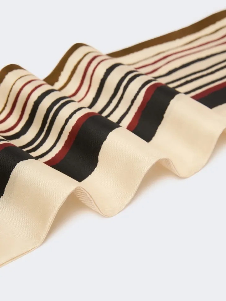 Printed silk scarf - TURTLEDOVE