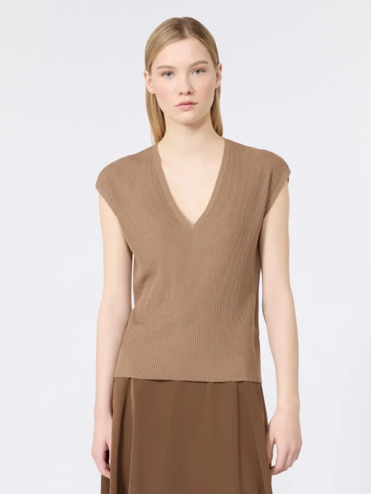 Ribbed woollen yarn gilet - CAMEL