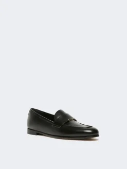 Semi-glossy leather moccasins - BLACK