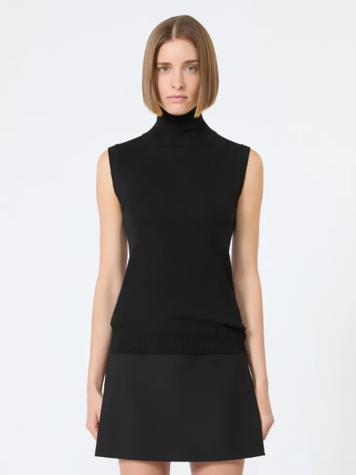 Sleeveless pure wool sweater - BLACK