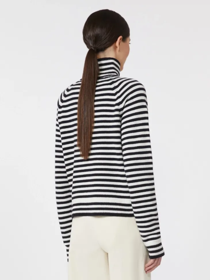 Stockinette-stitched cashmere polo-neck sweater - ULTRAMARINE