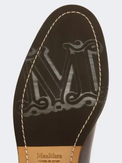 Tasselled leather loafers - COCOA