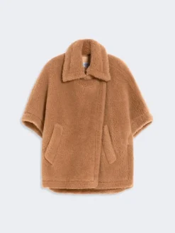 Teddy fabric cape - CAMEL